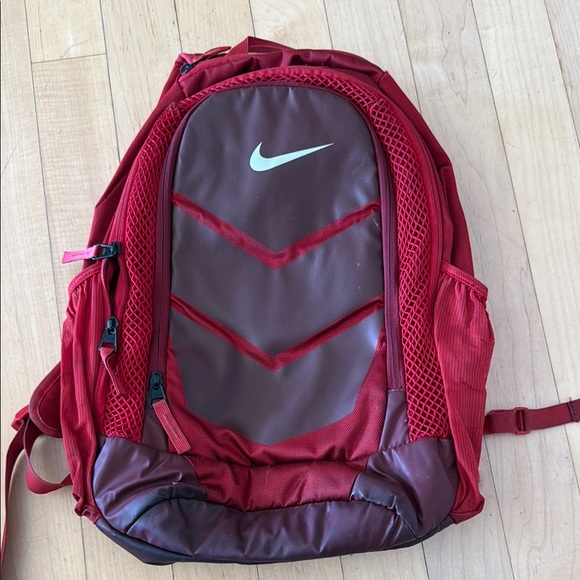 Nike Red Backpack for Men - Picture 1 of 1